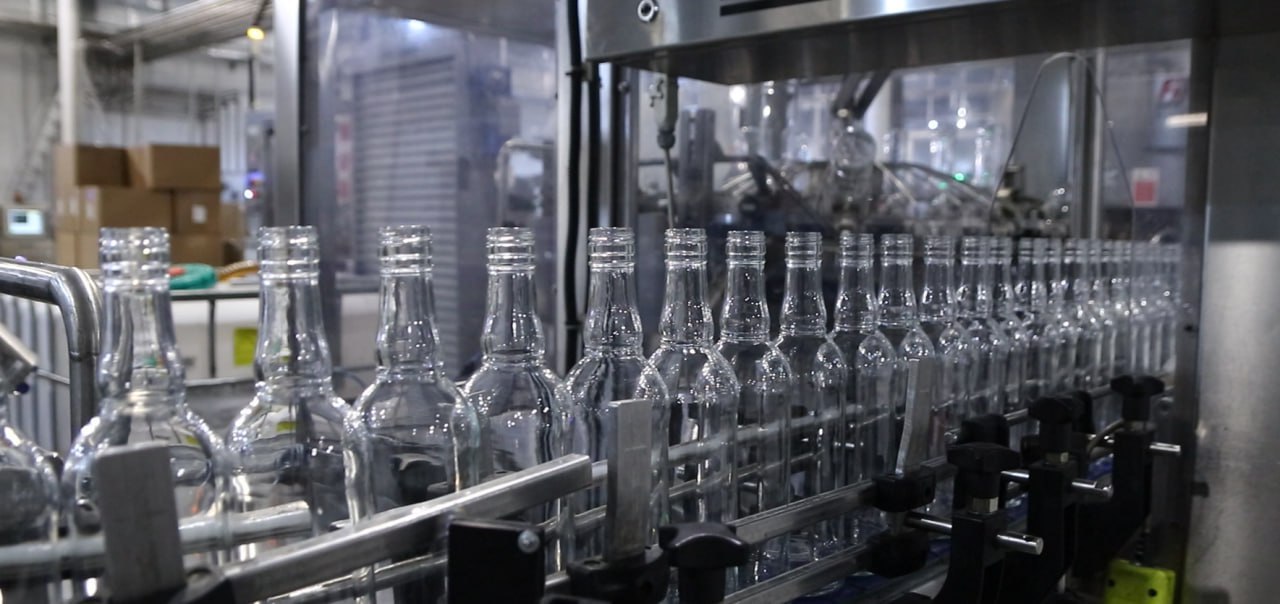 «Росспиртпром» приобрёл контроль над крупнейшим производителем водки в России