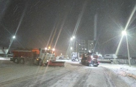 В Туле коммунальные службы ликвидируют последствия снегопада