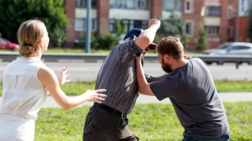 Что делать, если соседи угрожают повредить вашу машину?