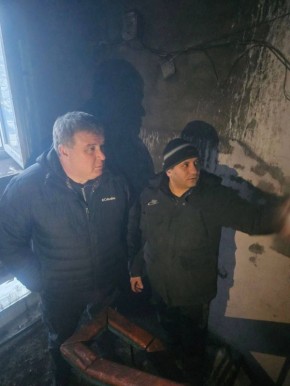 В Туле эвакуировали 10 человек из-за пожара в квартире на Сурикова