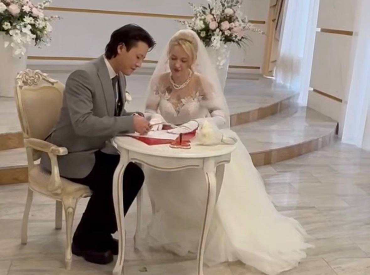 Во Дворце бракосочетаний Тулы состоялась первая в 2026 году регистрация брака