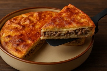 Легкий и вкусный пирог: Запеченный лаваш с фаршем, который покорит всех