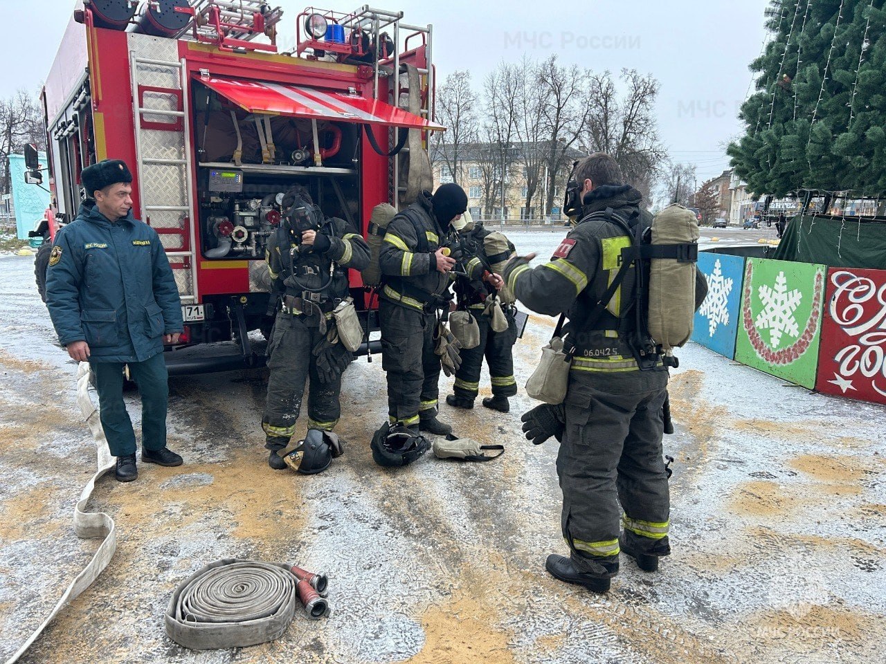 Кимовские спасатели отработали тушение условного пожара на базе учреждения культуры Кимовские спасатели отработали тушение условного пожара на базе учреждения культуры