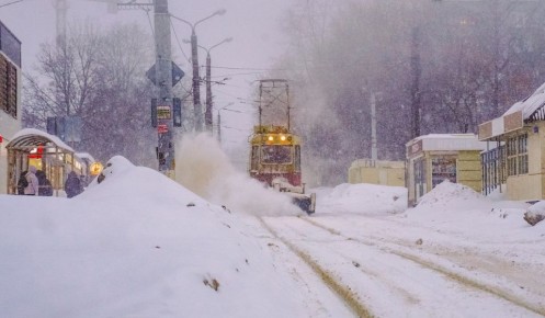 Тулу заметает: в регион идут снег, метель и гололед