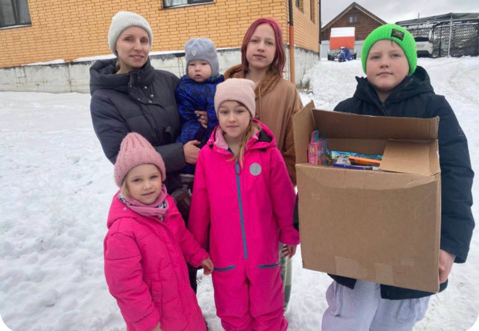 Депутаты городской Думы поздравляют туляков с новогодними праздниками Депутаты городской Думы поздравляют туляков с новогодними праздниками