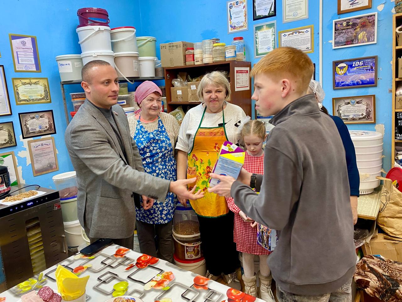 Депутаты городской Думы поздравляют туляков с новогодними праздниками