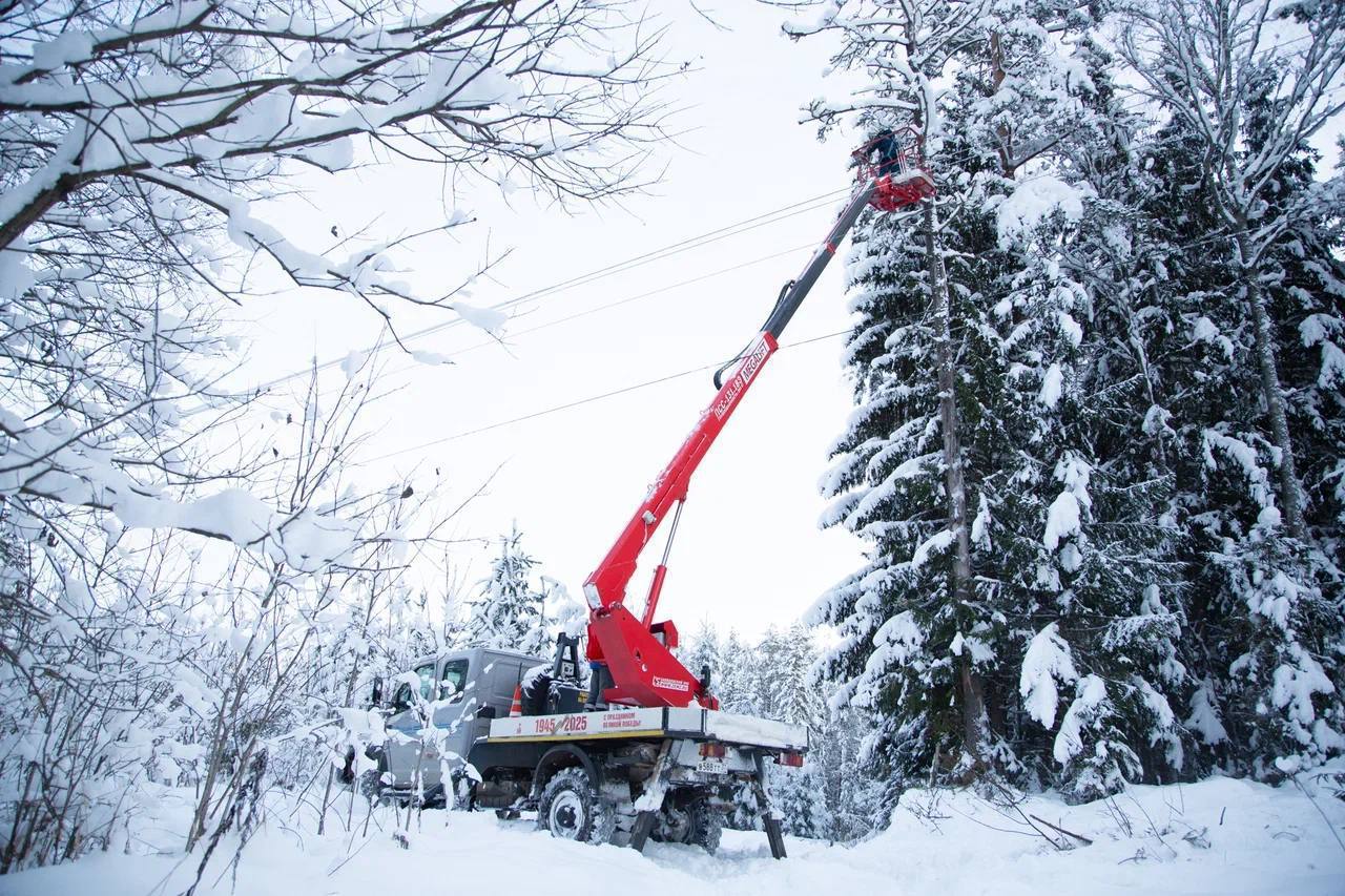 «Россети» восстанавливают электроснабжение в регионах, пострадавших от непогоды «Россети» восстанавливают электроснабжение в регионах, пострадавших от непогоды