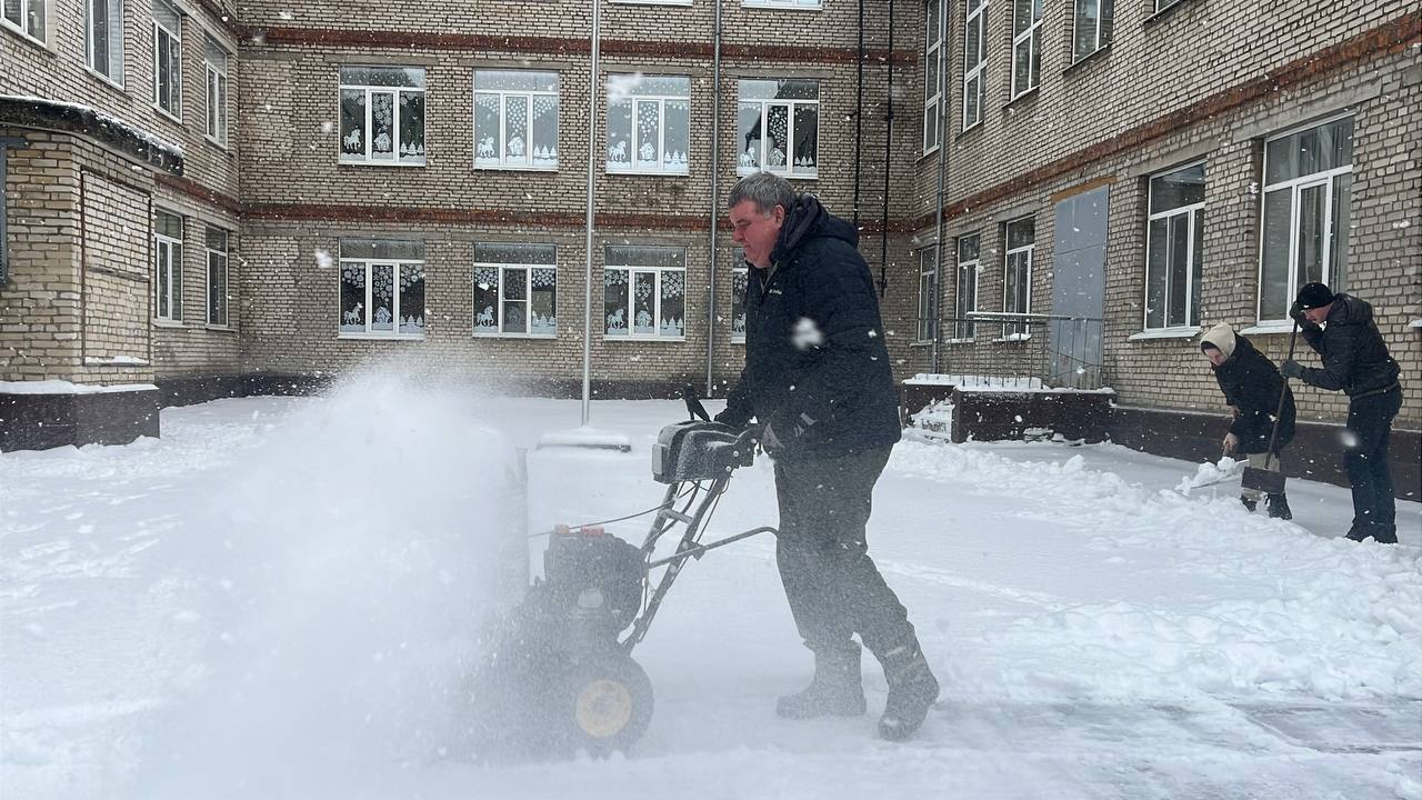 В Туле прошел «снежный субботник»