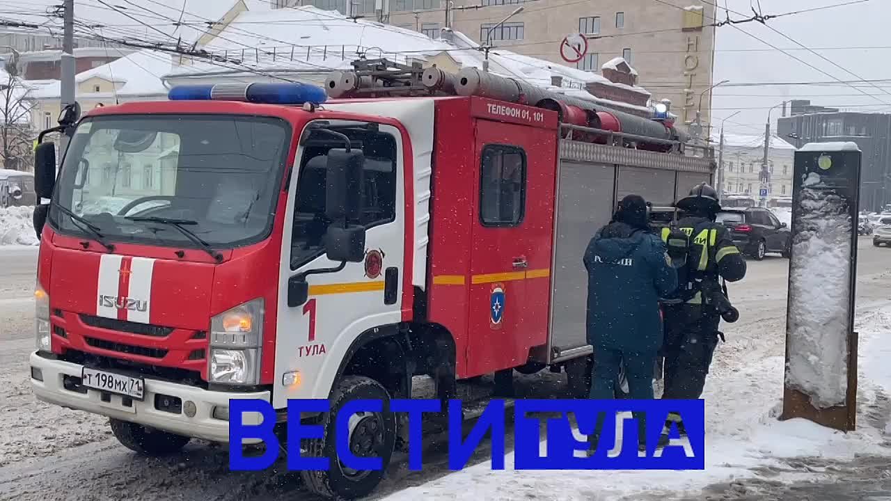 В эти минуты: эвакуация в ТЦ Куклы