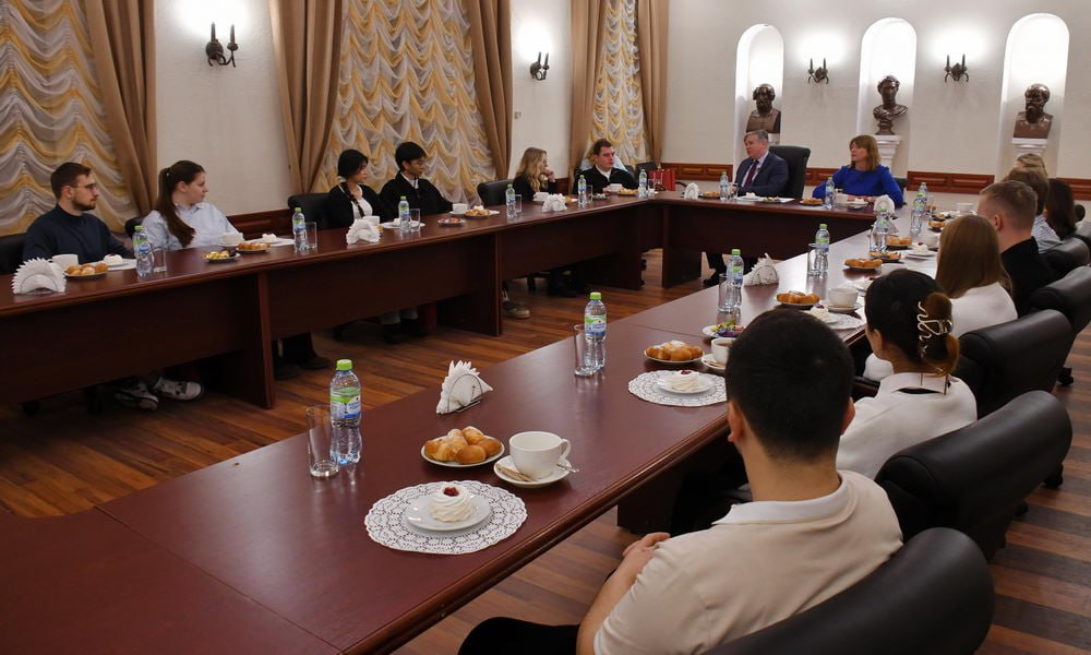 «Первый ребёнок должен появиться в университете!» — считает ректор ТулГУ Олег Кравченко «Первый ребёнок должен появиться в университете!» — считает ректор ТулГУ Олег Кравченко