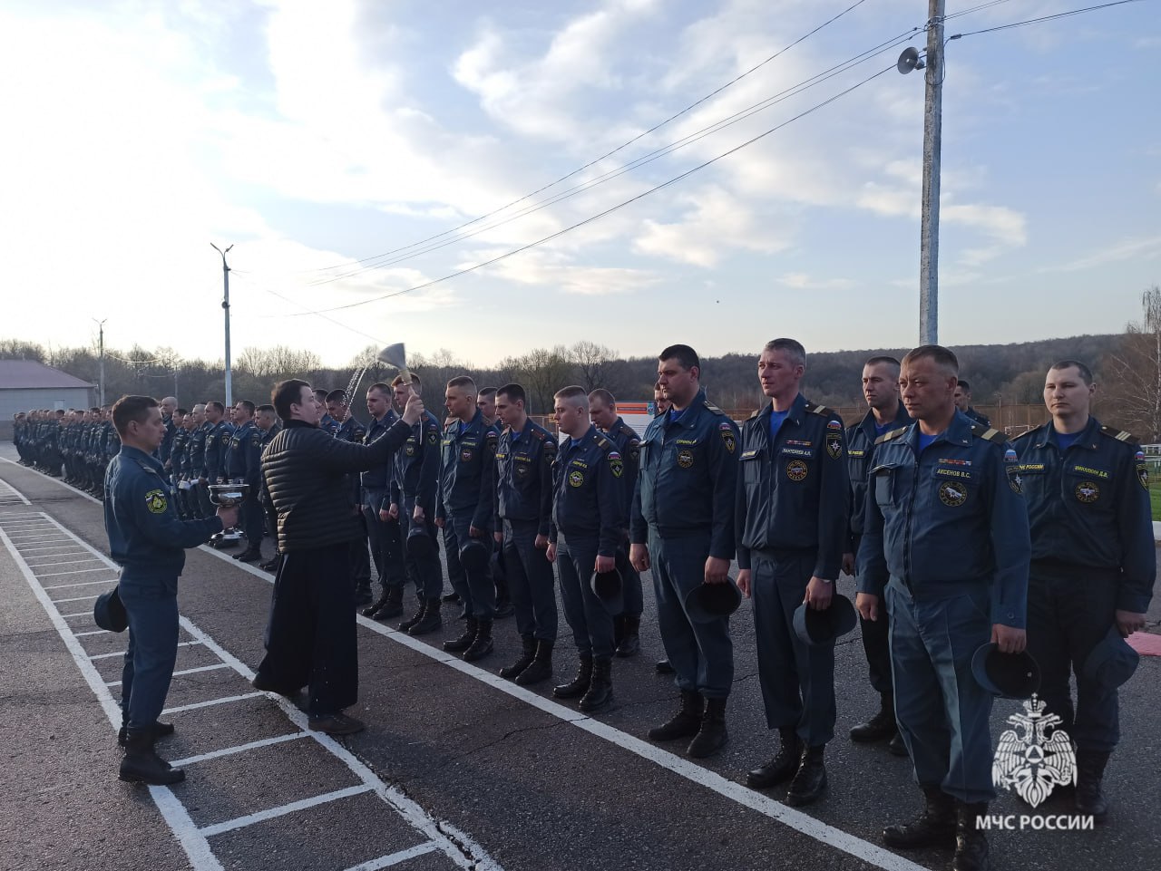 #ЛицаМЧС. Мастер на все руки Пётр Буренин возвращает к жизни технику спасателей Сегодня в рубрике командир взвода технического обеспечения и обслуживания Тульского спасательного центра МЧС России Пётр Буренин #ЛицаМЧС. Мастер на все руки Пётр Буренин возвращает к жизни технику спасателей Сегодня в рубрике командир взвода технического обеспечения и обслуживания Тульского спасательного центра МЧС России Пётр Буренин