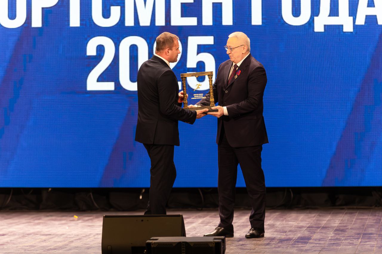 Председатель совета директоров ГК «Полипласт» награжден серебряной медалью «За особый вклад в развитие Тульской области» Председатель совета директоров ГК «Полипласт» награжден серебряной медалью «За особый вклад в развитие Тульской области»