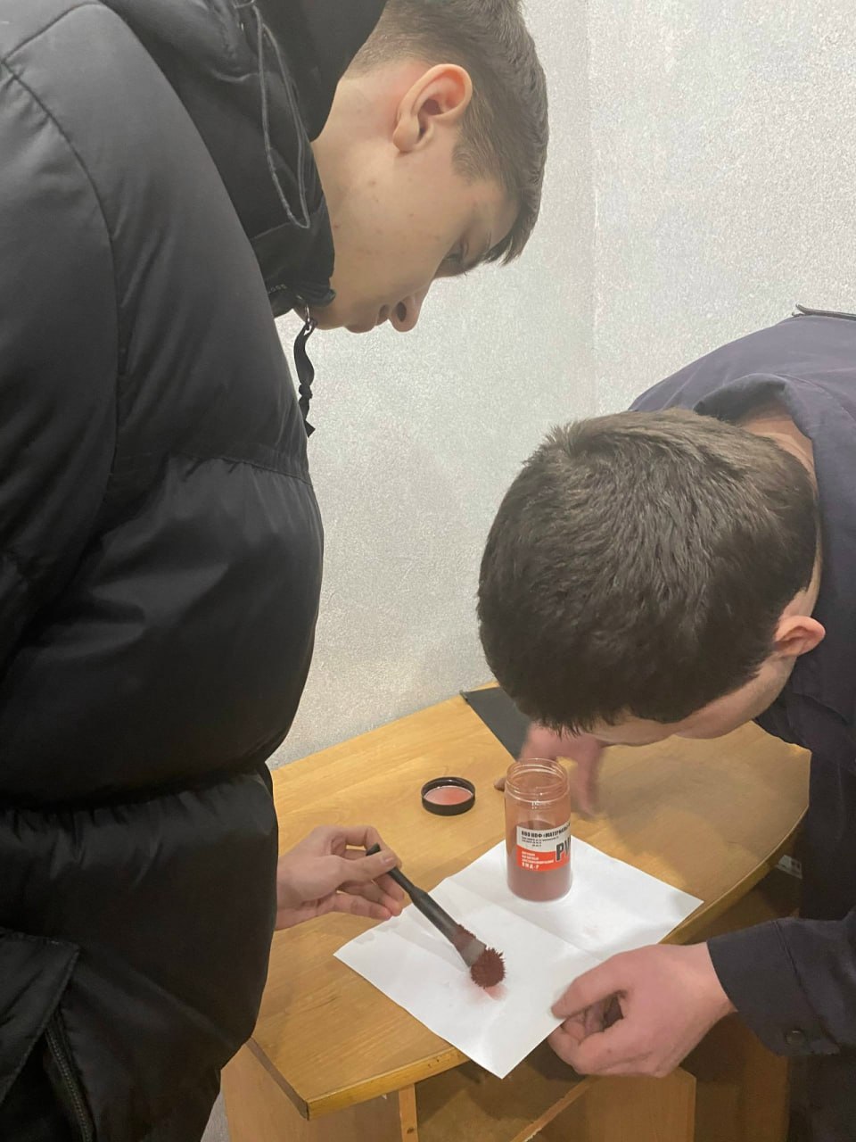 В Веневском районе в рамках акции «Студенческий десант» студенты познакомились с работой экспертов-криминалистов В Веневском районе в рамках акции «Студенческий десант» студенты познакомились с работой экспертов-криминалистов