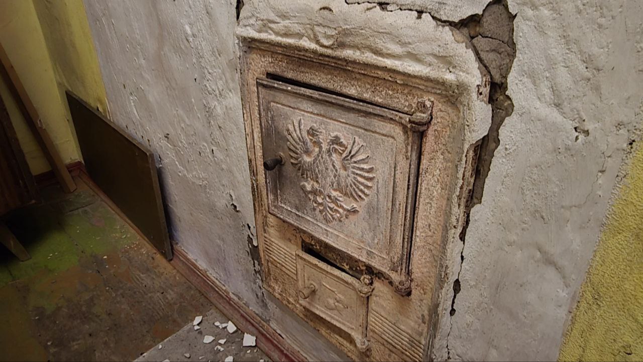 «Рухнет печка — рухнет и дом»: туляки 18 лет ждут расселения дома 1917 года постройки «Рухнет печка — рухнет и дом»: туляки 18 лет ждут расселения дома 1917 года постройки