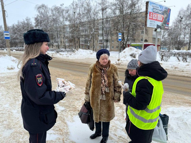 Сотрудники отдела Госавтоинспекции ОМВД России по городу Новомосковску Тульской области совместно с ЮИД и волонтерами приняли участие во Всероссийской акции «Блокадный хлеб» Сотрудники отдела Госавтоинспекции ОМВД России по городу Новомосковску Тульской области совместно с ЮИД и волонтерами приняли участие во Всероссийской акции «Блокадный хлеб»