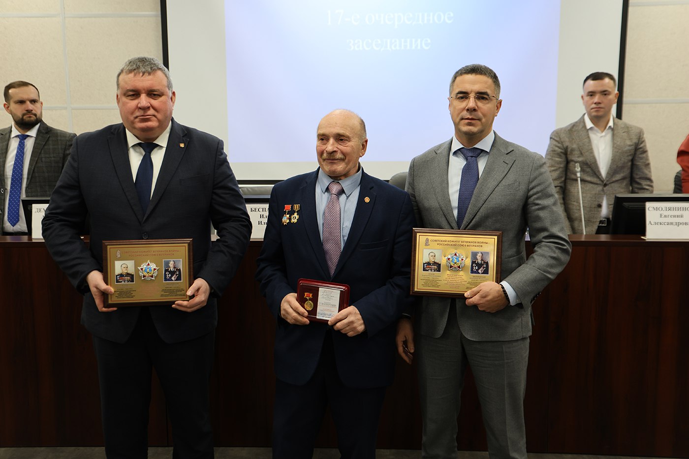 Очередное заседание Тульской городской Думы по традиции началось с награждения Очередное заседание Тульской городской Думы по традиции началось с награждения