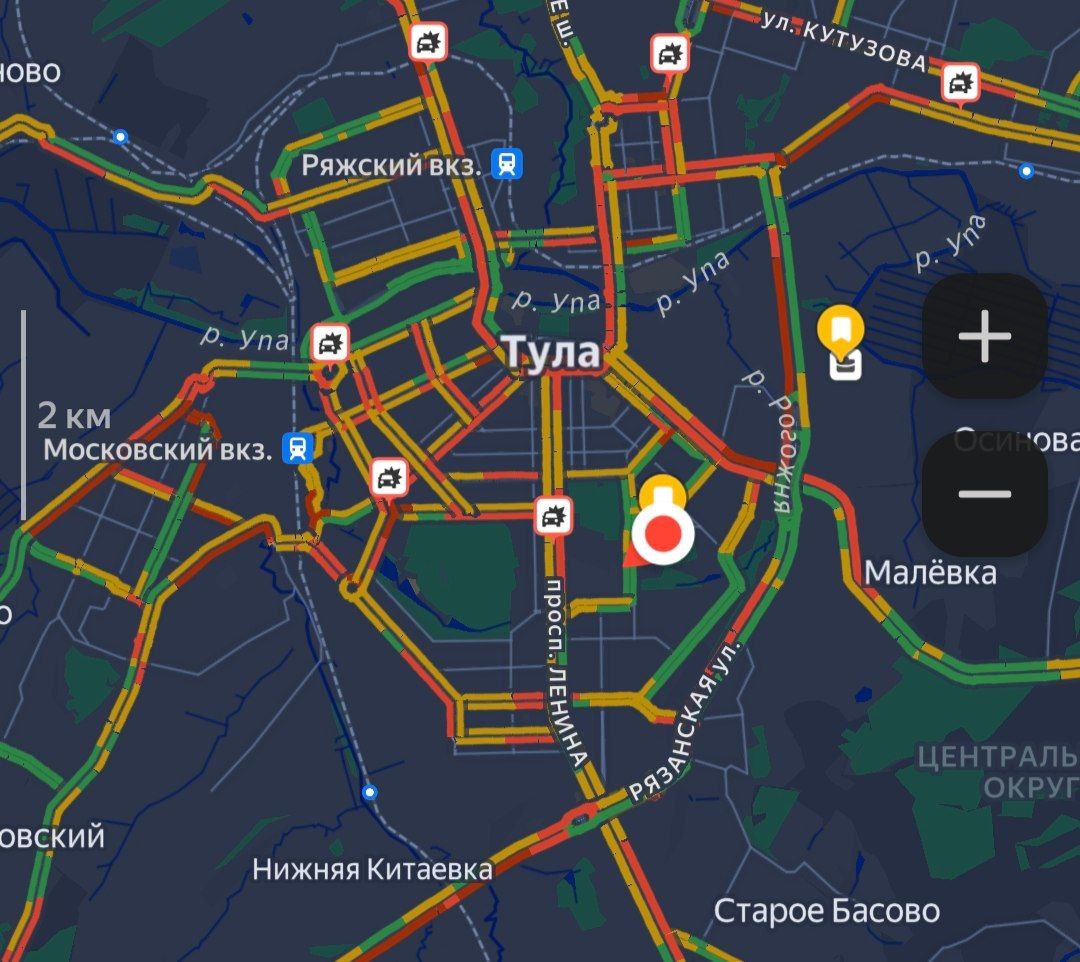 Снежный коллапс парализовал Тулу: аварии, пробки, застрявшие на путях авто Снежный коллапс парализовал Тулу: аварии, пробки, застрявшие на путях авто