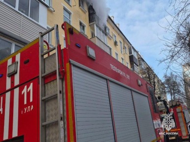 Известны подробности пожара в пятиэтажке на Октябрьской улице в Туле, где загорелся балкон