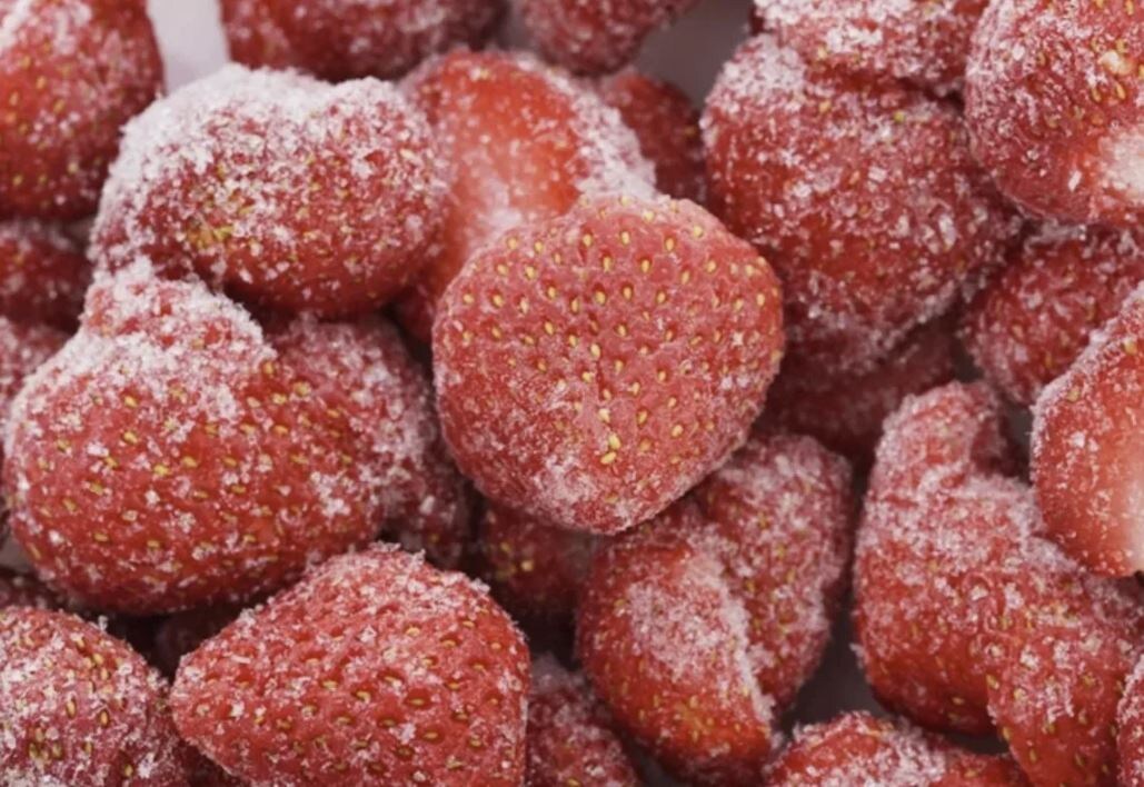 Как заморозить ягоды без сахара: простые способы сохранить их свежесть и питательные вещества