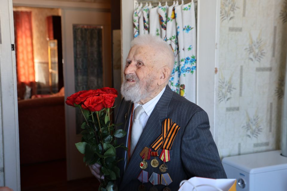 �������� ������� ������������� �����, �������� ��������� ������-����� ���� ����� ������������� ��������� ������� 98-�����