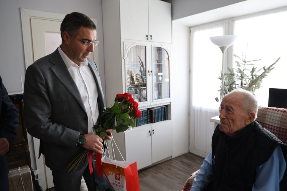 ����� ������ ���� ������� ��� ��������� ��������� ������� ������������� �����, ��������� ���������� ������-����� ���� �������� ������ ������ �� 104-������