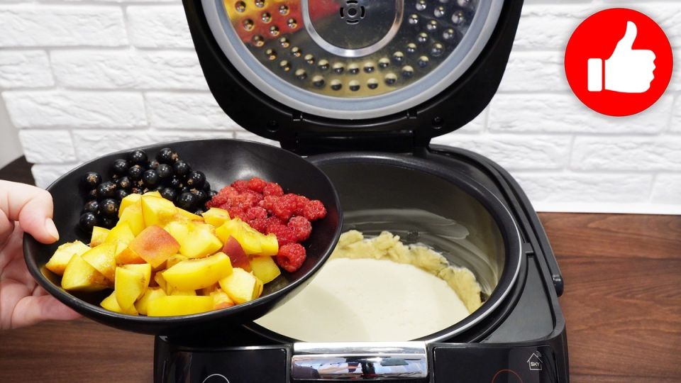 Нежный творожный пирог с ягодами: идеальная выпечка для чаепития