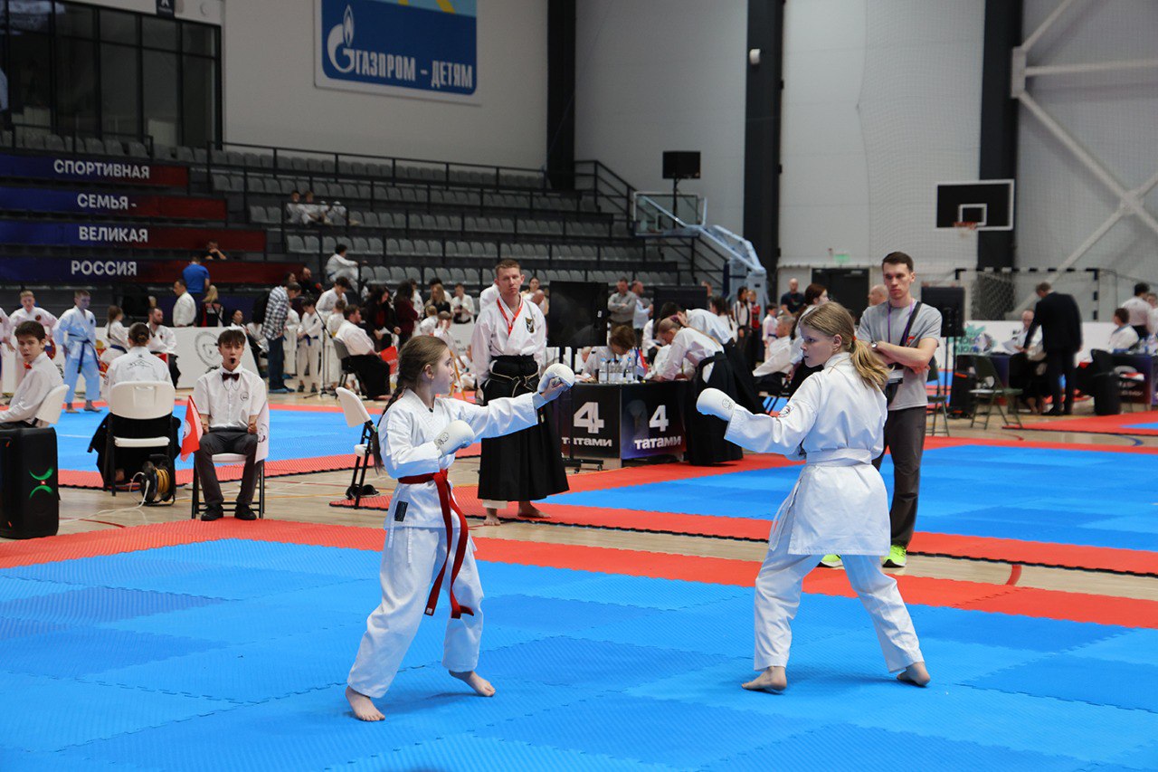 В спортивном комплексе «Тулица» состоялось торжественное открытие чемпионата и первенства России по фудокан карате и межрегионального турнира по всестилевому карате В спортивном комплексе «Тулица» состоялось торжественное открытие чемпионата и первенства России по фудокан карате и межрегионального турнира по всестилевому карате