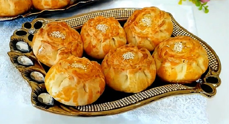 Пирожки-мешочки с курицей: домашние секреты восточной выпечки