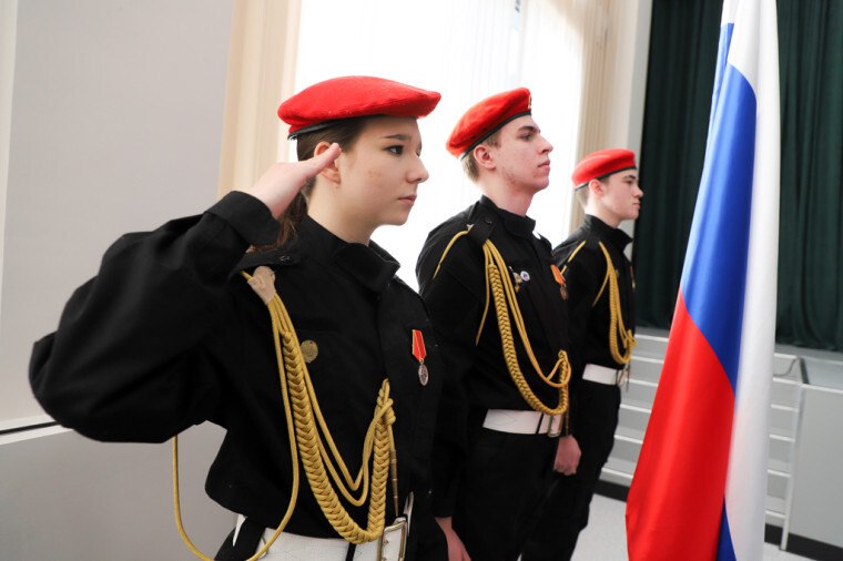 В тульских школах прошли мероприятия ко Дню защитника Отечества В тульских школах прошли мероприятия ко Дню защитника Отечества