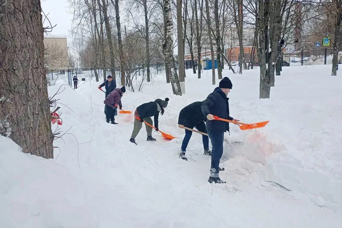 В едином порыве: в «Снежном субботнике» приняло участие более 36 тысяч человек по всей Тульской области В едином порыве: в «Снежном субботнике» приняло участие более 36 тысяч человек по всей Тульской области