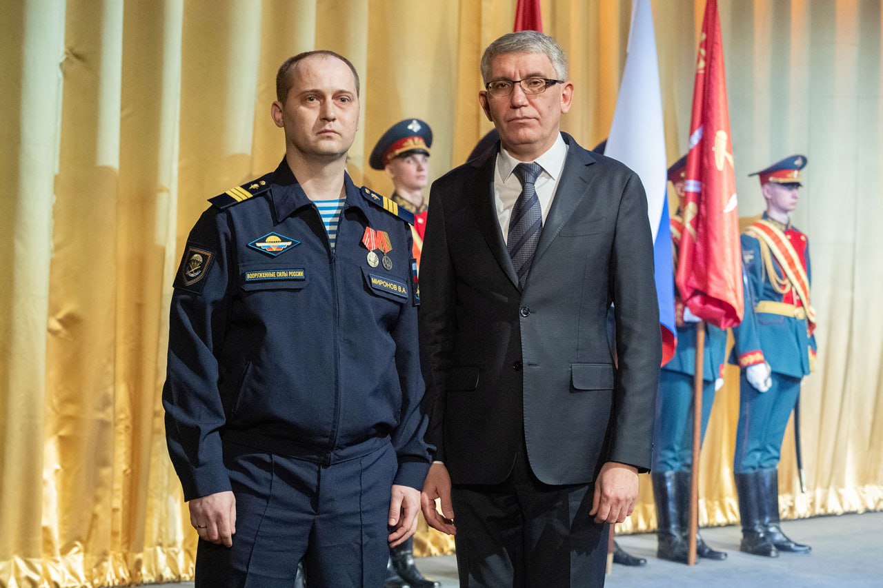 В Туле начальник УМВД Андрей Даценко и представители Общественного совета при ведомстве приняли участие в торжественном собрании, посвященном Дню защитника Отечества В Туле начальник УМВД Андрей Даценко и представители Общественного совета при ведомстве приняли участие в торжественном собрании, посвященном Дню защитника Отечества