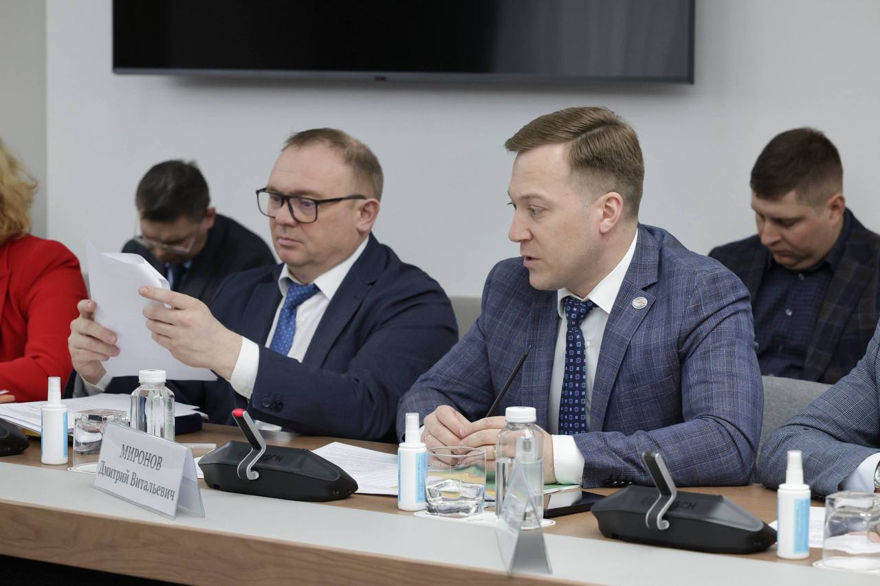 Три проекта против пробок: в региональном Правительстве обсудили разгрузку дорожной сети Тулы Три проекта против пробок: в региональном Правительстве обсудили разгрузку дорожной сети Тулы