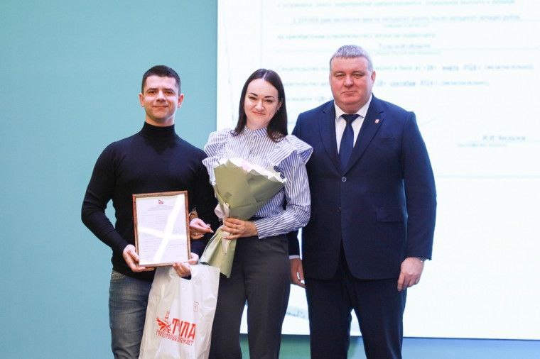 Илья Беспалов: 28 тульских семей получат в этом году сертификаты на приобретение жилья Илья Беспалов: 28 тульских семей получат в этом году сертификаты на приобретение жилья