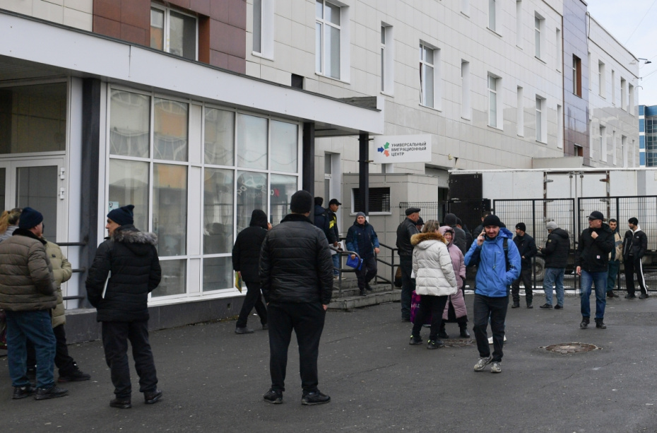 В России вводят ценз оседлости для получения пособий: что это означает для семей