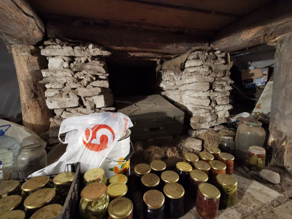 Покупка пластикового погреба: стоит ли рисковать при высоком уровне грунтовых вод?