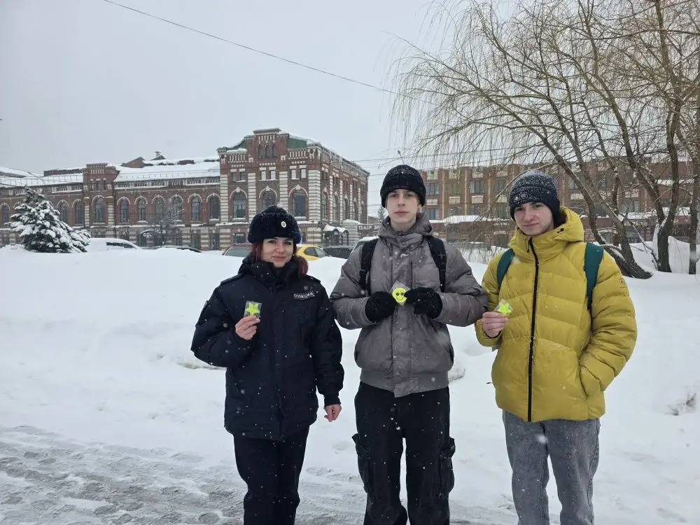 Сотрудники отдела Госавтоинспекции города Тулы на улицах Оружейной столицы провели акцию «Внимание, пешеход!»