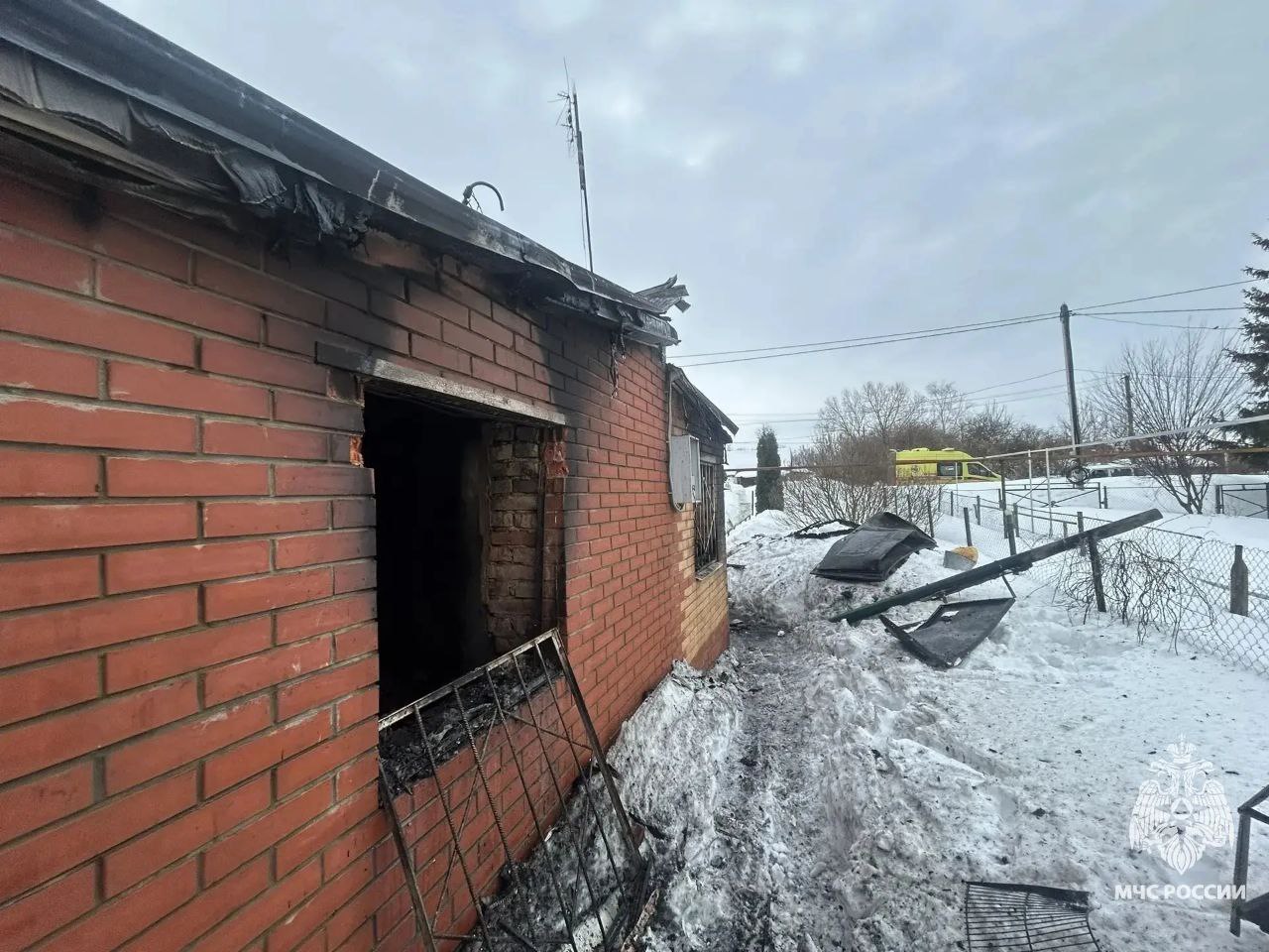 В Плавском районе произошла трагедия: пожар унес жизни пятерых человек В Плавском районе произошла трагедия: пожар унес жизни пятерых человек
