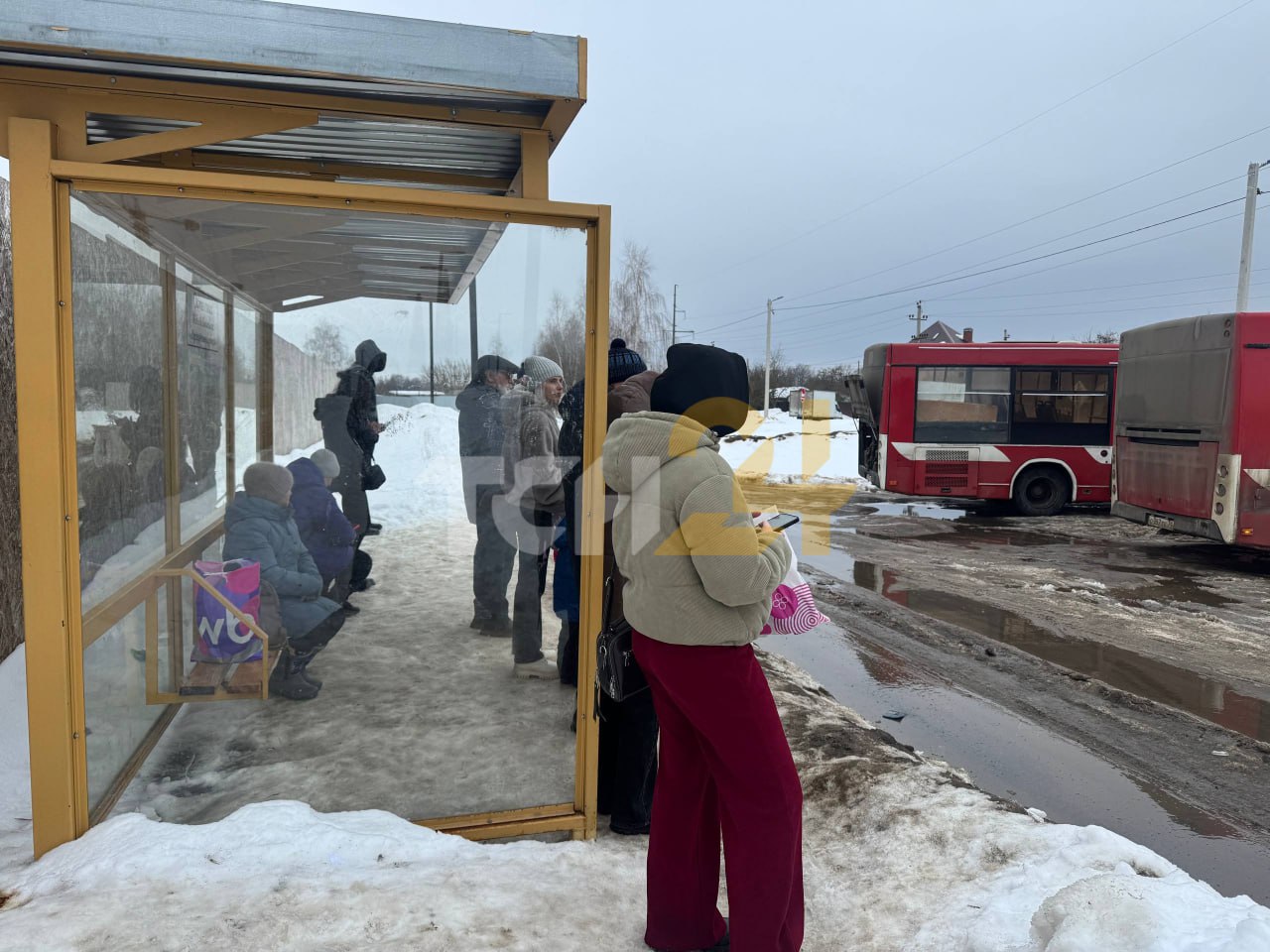 Кажется, водители автобусов 32Л объявили забастовку