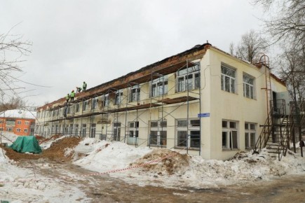 Илья Беспалов: Проинспектировал ход капитального ремонта в ЦО № 4 в Мясново