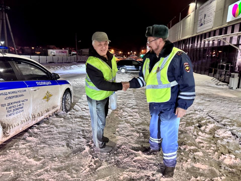 Сотрудники Суворовской Госавтоинспекции усилили контроль за соблюдением ПДД вблизи пешеходных переходов