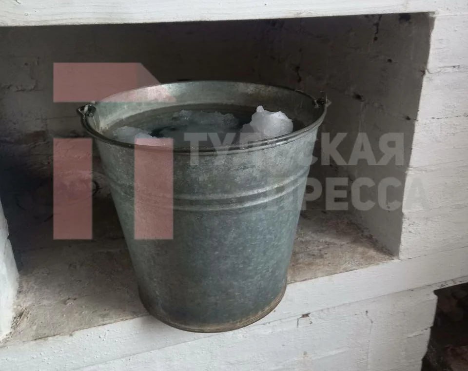 «Топим снег и ходим по соседям с ведрами»: туляки почти месяц живут без воды