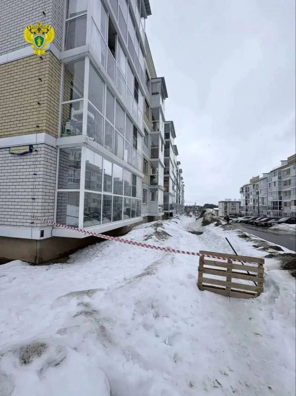 Прокуратура Ленинского района провела проверку исполнения ООО УК «ТРИС» требований жилищного законодательства в части содержания общедомового имущества в зимний период