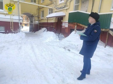 ����������� ������������ ������ �. ���� �� ��������� ����������� ������� ������� �������� ���������� � ��� � ������������ ������ ���������� ���������� ���������������� ���� � 52/83 �� ��������� ������ �. ����