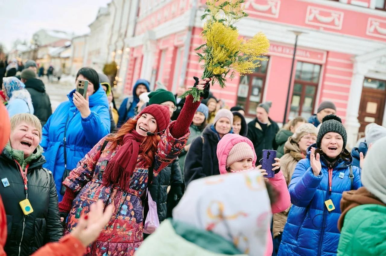 Сегодня в центре Тулы было по-настоящему празднично! Сегодня в центре Тулы было по-настоящему празднично!