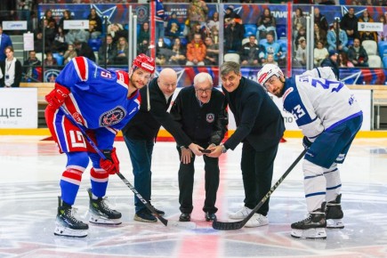 Матч добра: в тульском Ледовом дворце прошла благотворительная акция от АКМ