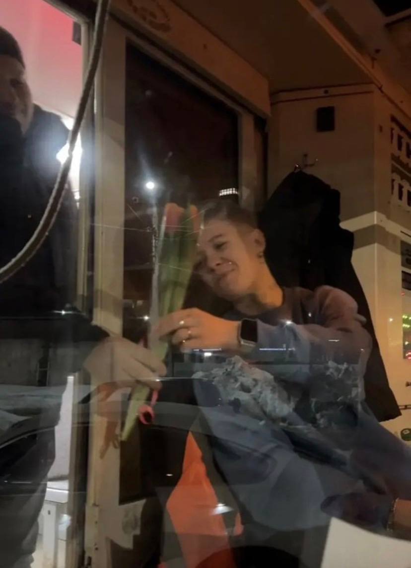 Сотрудниц «Тулгорэлектротранса» поздравили с 8 Марта Сотрудниц «Тулгорэлектротранса» поздравили с 8 Марта