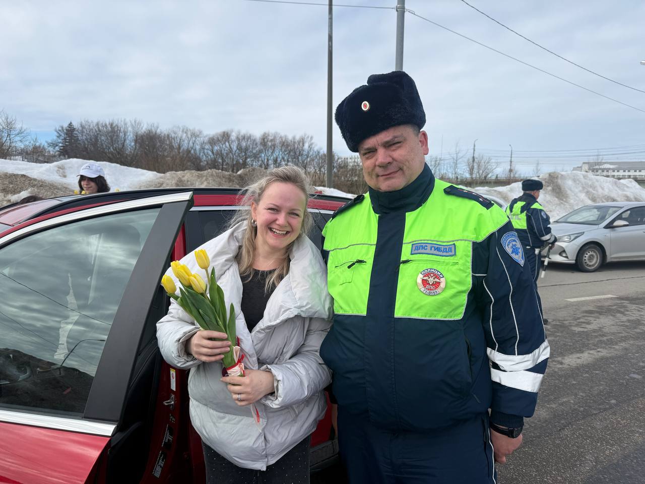 Весенний праздник "Автоледи" на улицах города Весенний праздник "Автоледи" на улицах города