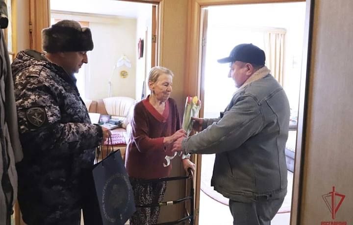 � ���� ���������� ���������� ��������� ��������� ������, ������� � ������� �������� ���������� � ����������, � ���������� � � ������������� ������� ����