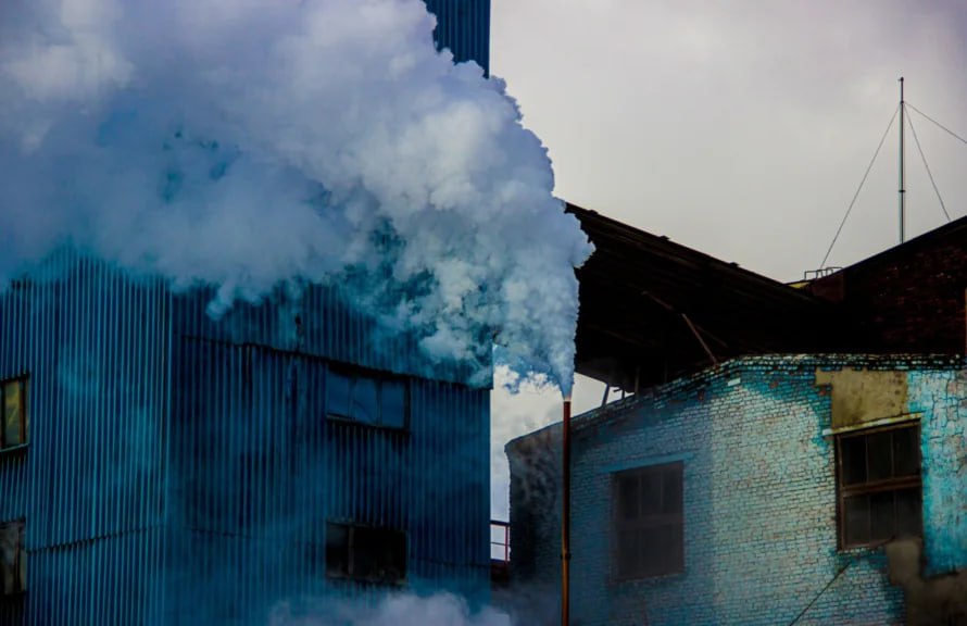 Косогорский металлургический завод обратился в суд, чтобы оспорить штраф за выбросы