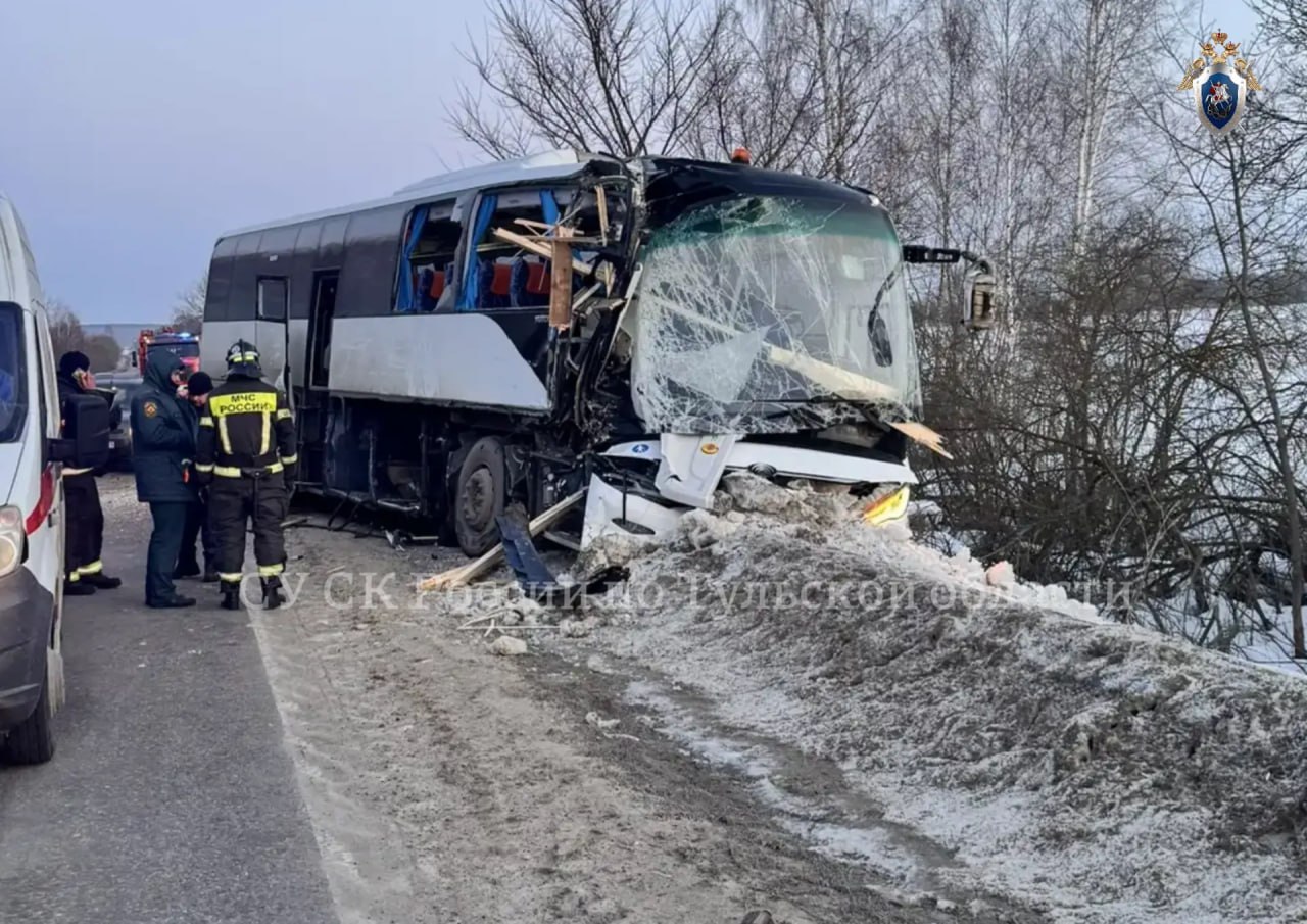 В Алексине произошло ДТП с участием автобуса В Алексине произошло ДТП с участием автобуса